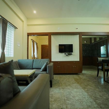 Sri Govindham Home Stay Tirupati Eksteriør billede