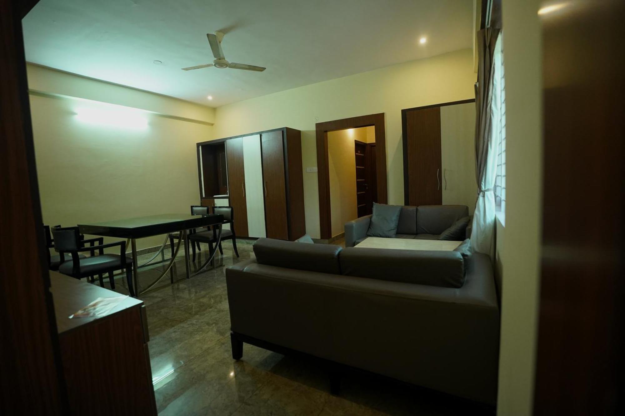 Sri Govindham Home Stay Tirupati Eksteriør billede